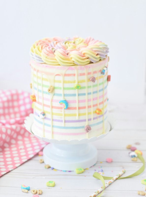 Pastel rainbow cake